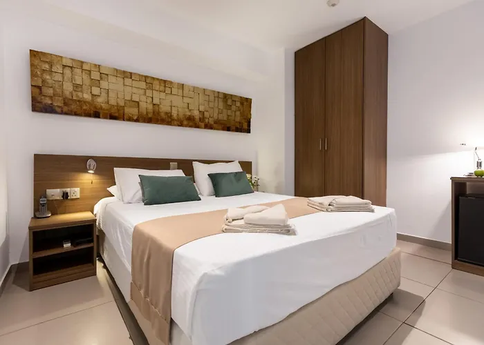 Achilleos 2* Larnaca