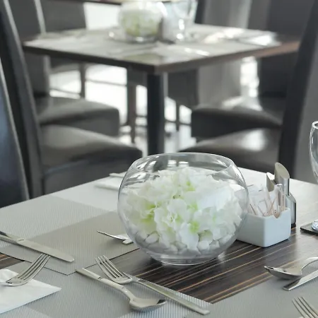 Otel Achilleos Larnaca