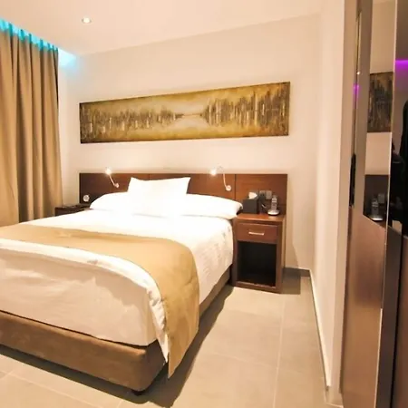 Achilleos Otel Larnaca