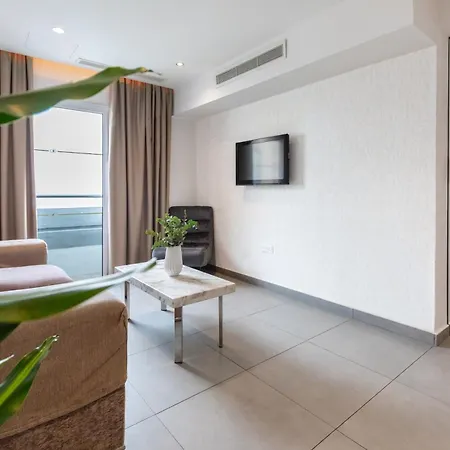 Achilleos Otel