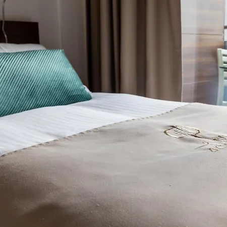 Otel Achilleos Larnaca