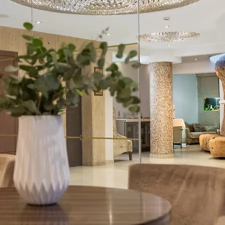 Otel Achilleos Larnaca