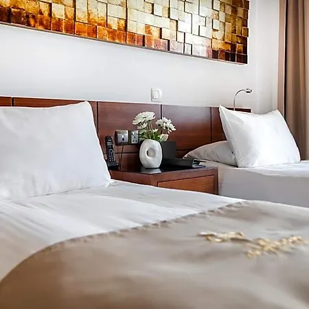 Achilleos Hotel